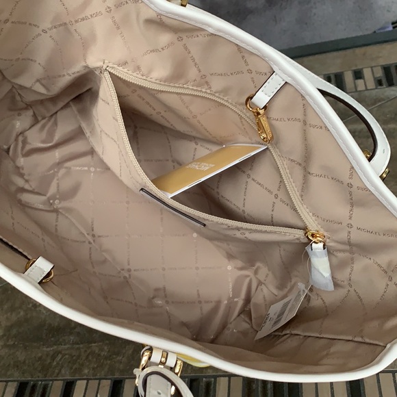 MICHAEL KORS MEDIUM SHIBORI PRINT LOGO TOTE BAG - Picture 8 of 16